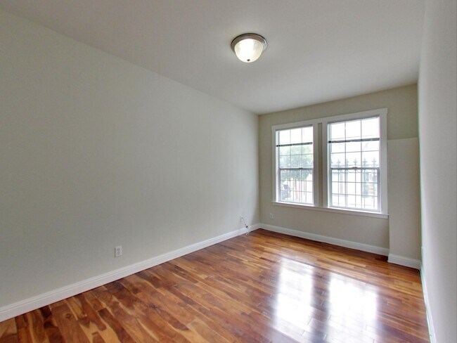 Building Photo - 52 Page Street (1182r)