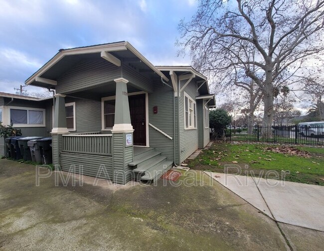 Building Photo - 1928 El Monte Ave