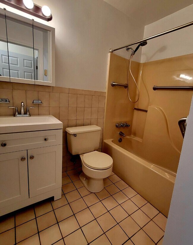 Foto del edificio - 50 Athens Ct