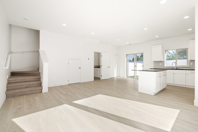 Foto del edificio - 1163 S Underwood St