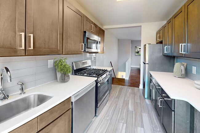 Foto del edificio - Lindcrest Apartments