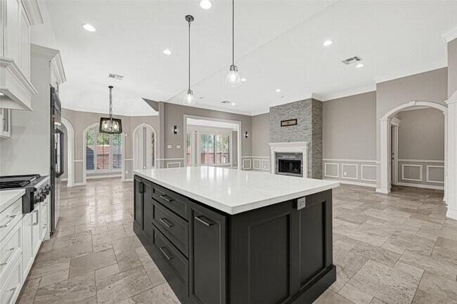 Foto del edificio - 6403 Parkriver Crossing