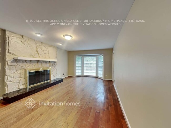 Building Photo - 3792 Old Bridge Way