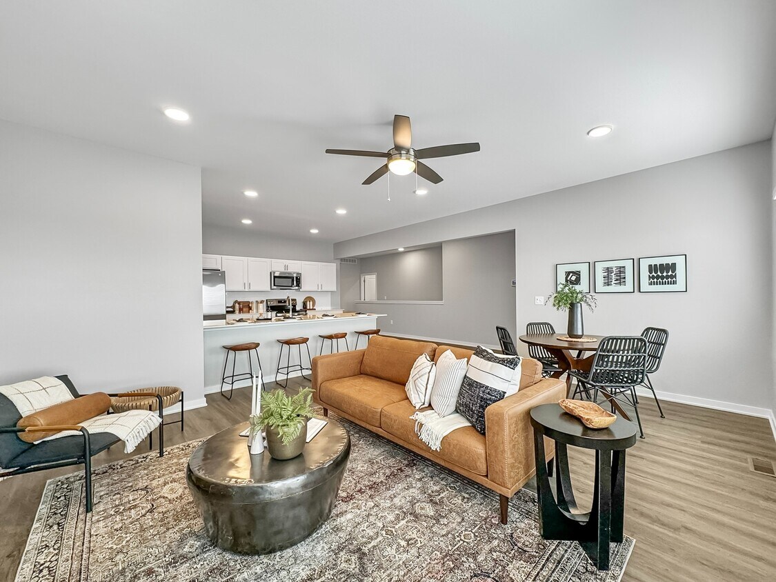 Rialto Apartments in Waukee, IA