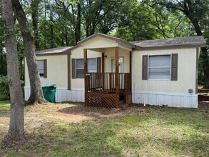 Building Photo - 15240 Paradise Cove Dr