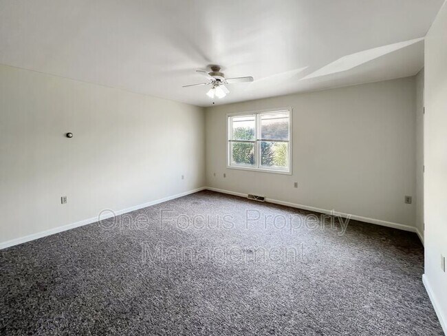 Foto del edificio - 423 Summit Ave