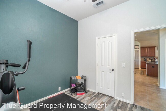 Foto del edificio - 3 br, 2 bath House - 4701 Sailboat Dr.