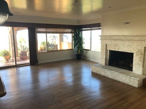 Building Photo - 7001 E Seaside Walk
