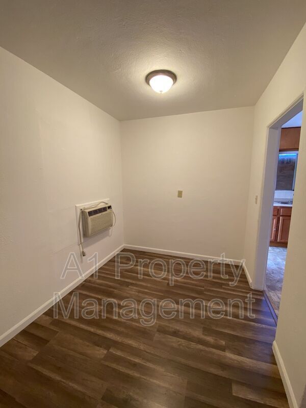 Building Photo - 3730 Ivy St