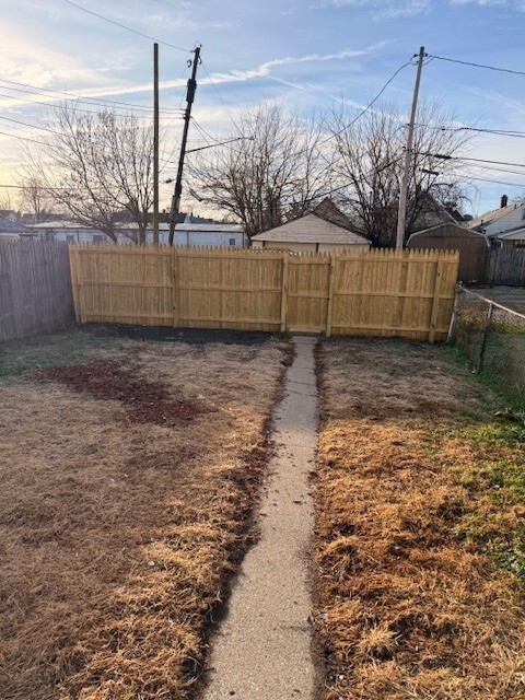 Building Photo - 442 E Central