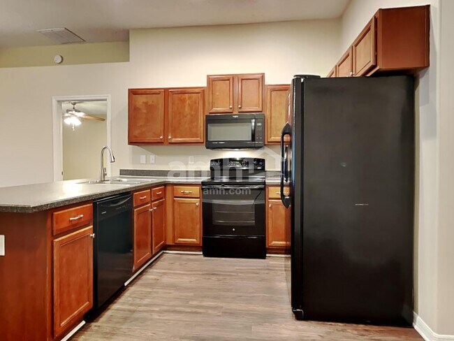 Foto del edificio - 3311 Highland Mill Ln