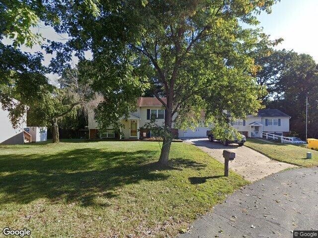 Foto principal - 7107 Avesbury Ln