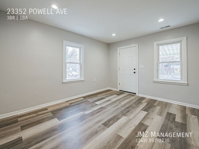 Foto del edificio - 23352 Powell Ave