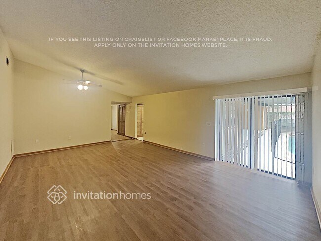 Building Photo - 1650 Cinnamon Ln