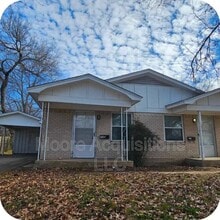 Building Photo - 1433 S Rusk St