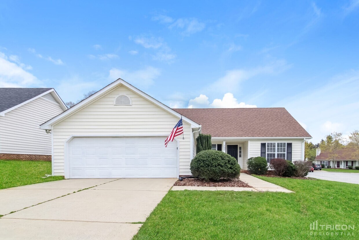 Foto principal - 3600 Amos Drive Greensboro NC
