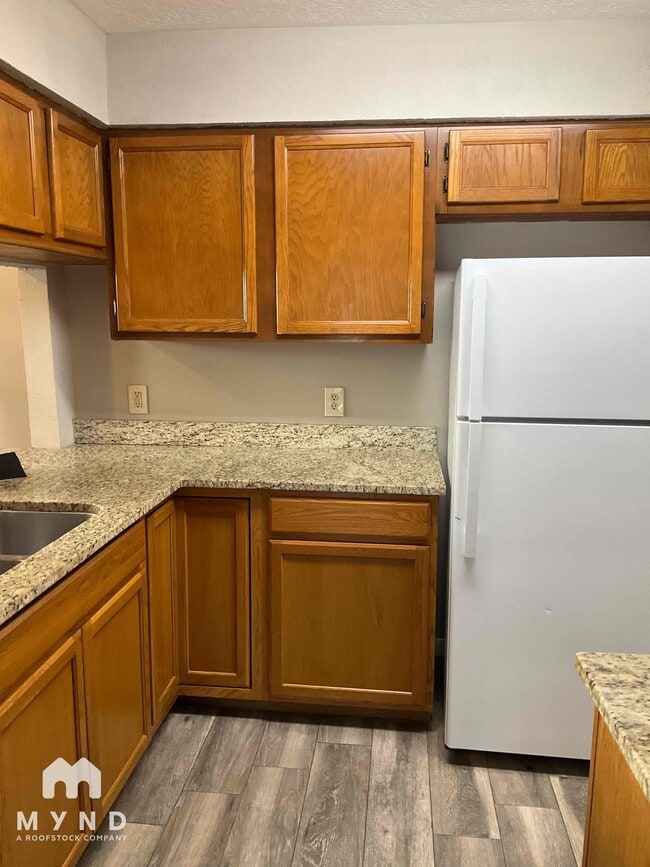 Foto del edificio - 1819 Briarcreek Blvd