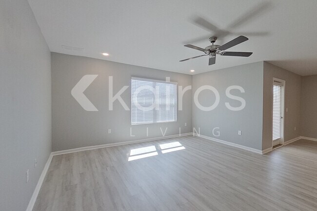 Building Photo - 4651 Malay Cir