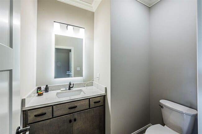 Foto del edificio - 535 Cumberland Pointe Ln