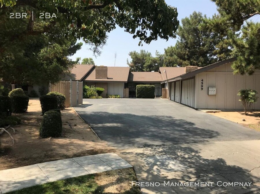 Foto principal - 4599 N Emerson Ave