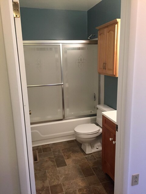 Foto del edificio - 3 bedroom Condo with updated Kitchen and B...