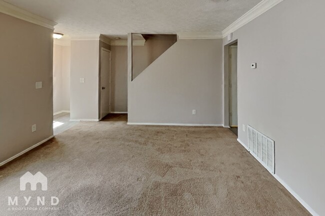 Building Photo - 5531 Downs Way