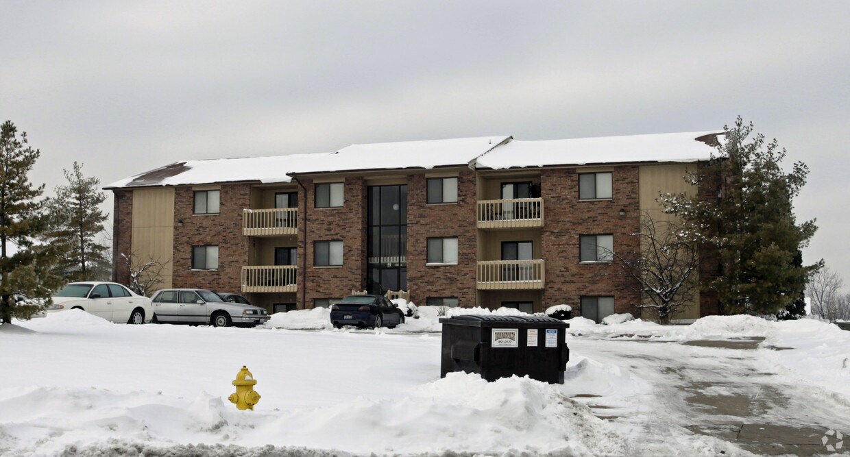 Foto del edificio - 55 Heffron Ct