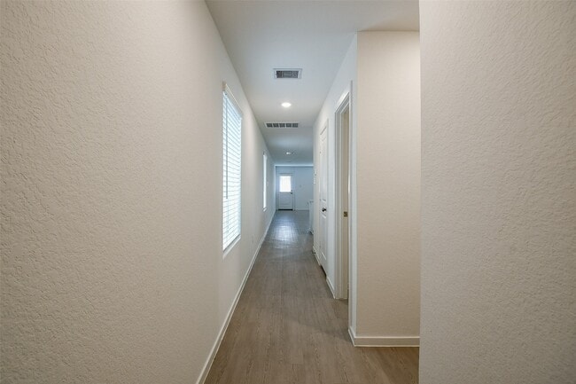 Building Photo - 21325 Carosella Dr