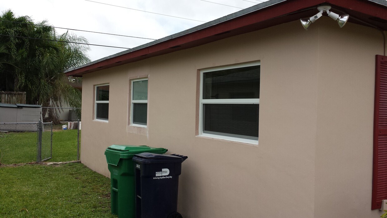 Foto del edificio - 19611 SW 103rd Ct