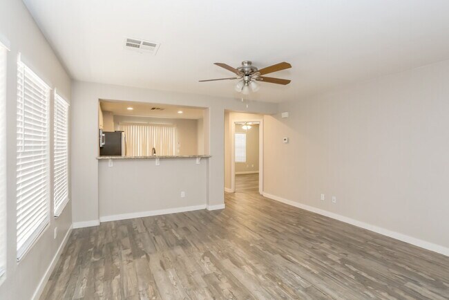 Foto del edificio - 5036 Ironhorse Ranch Ave