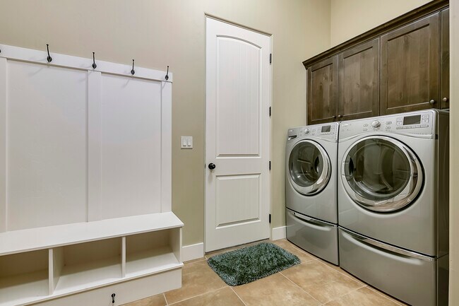 Foto del edificio - 2893 S Brookwater Ln