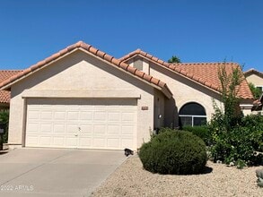 Building Photo - 10366 E Sutton Dr