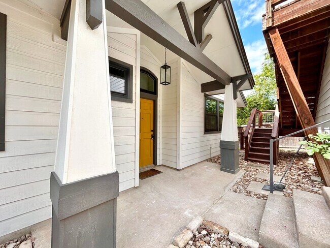 Foto del edificio - 2408 Indian Creek Rd