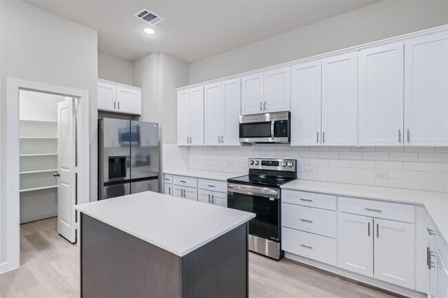 Foto del edificio - 2205 Kincaid Lane