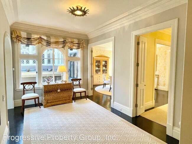 Building Photo - 4 br, 4.5 bath House - 3355 Jackson Street