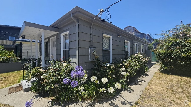 Building Photo - 1270 Ocean Ave