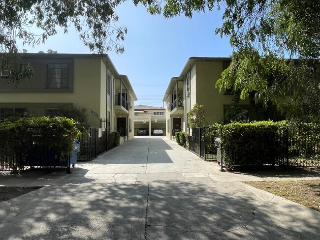 Building Photo - 8536 Alcott St