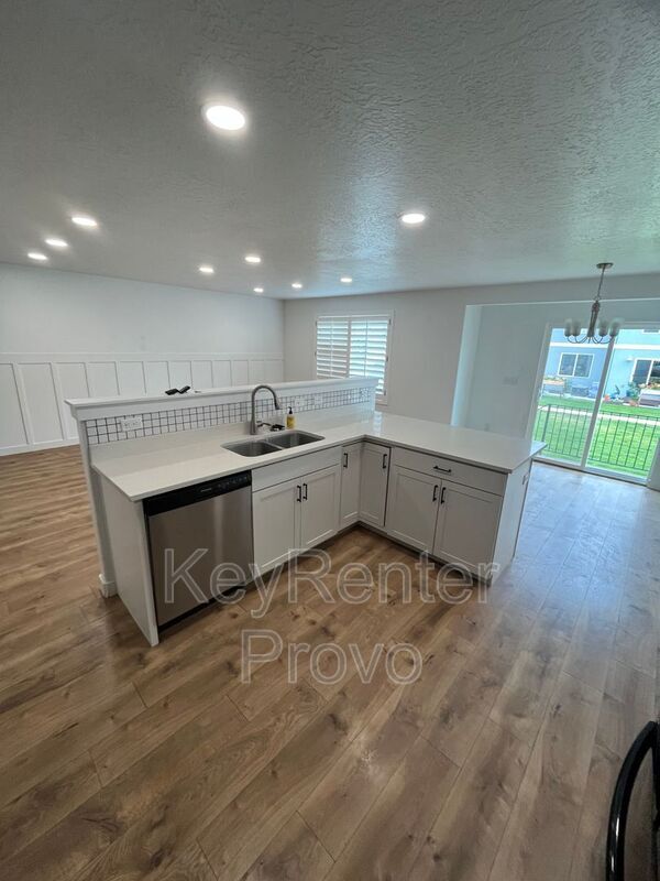 Foto del edificio - 432 S Fox Chase Ln