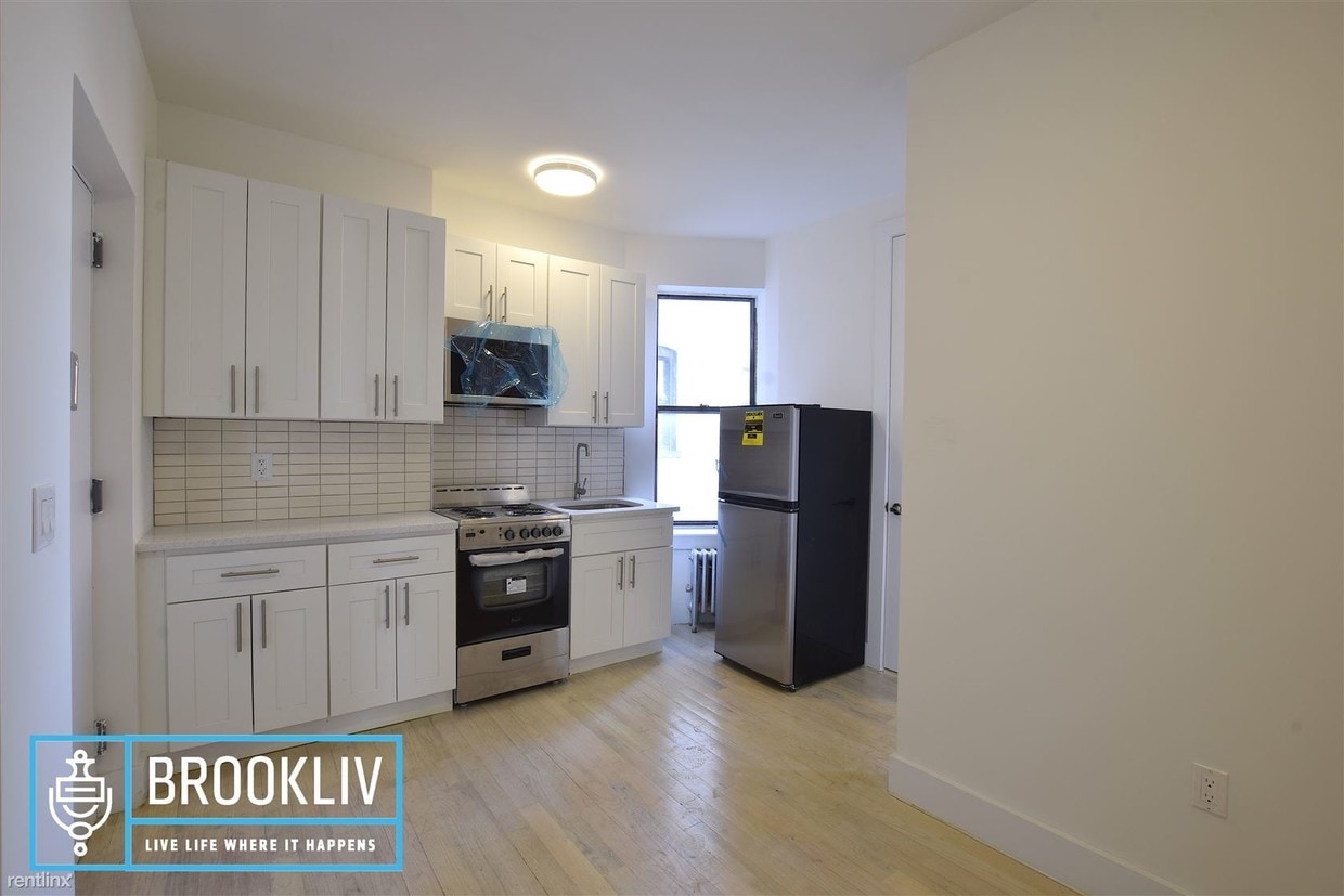 Primary Photo - 2 br, 1 bath Apartment - 161 Utica Ave P