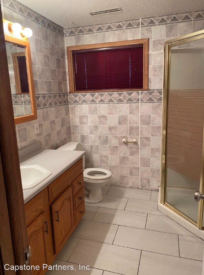 Building Photo - 3 br, 2 bath House - 1318 S Maize Rd