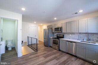 Building Photo - 2444 Frankford Ave