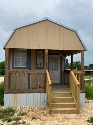 Building Photo - 3901 Cr 258
