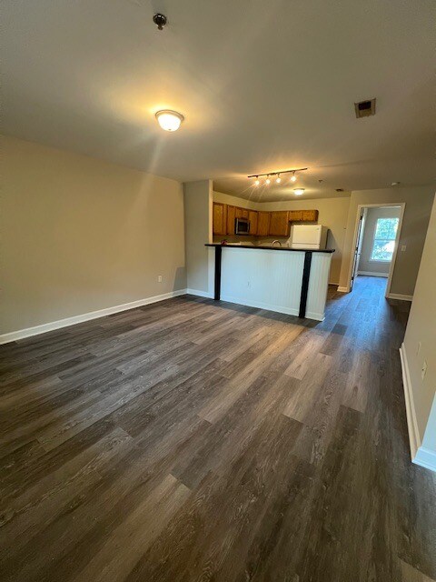 Foto del edificio - 916 Avon Ave