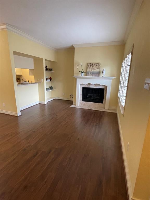 Building Photo - 712 Bering Dr