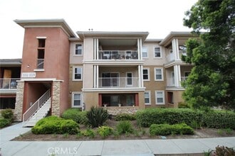 Building Photo - 31367 David Ln