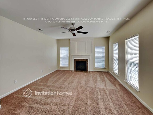 Foto del edificio - 1072 Victoria Blake Ln