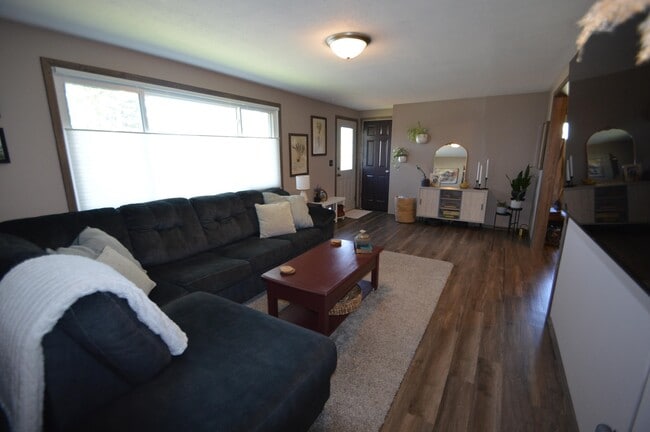 Foto del edificio - 610 Elizabeth St