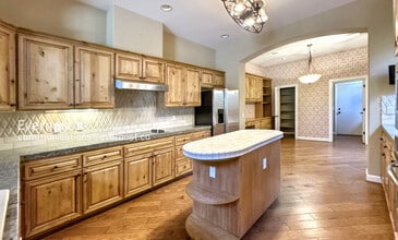 Building Photo - 4700 S Fulton Ranch Blvd