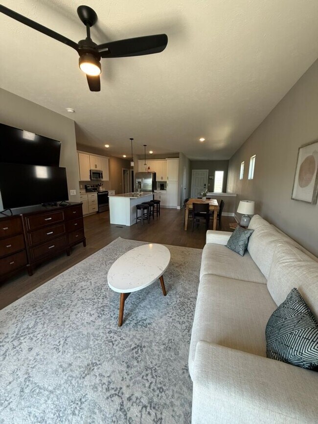 Foto del edificio - 8229 S 178th St