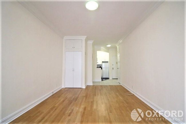 Foto del edificio - 148 West 68th Street
